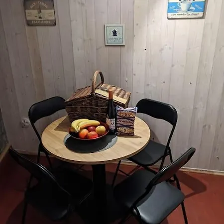 Utulny A Jedinecny Nebytovy Priestor V Centre Bratislavy Апартаменты