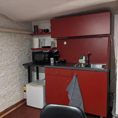 Utulny A Jedinecny Nebytovy Priestor V Centre Bratislavy Апартаменты